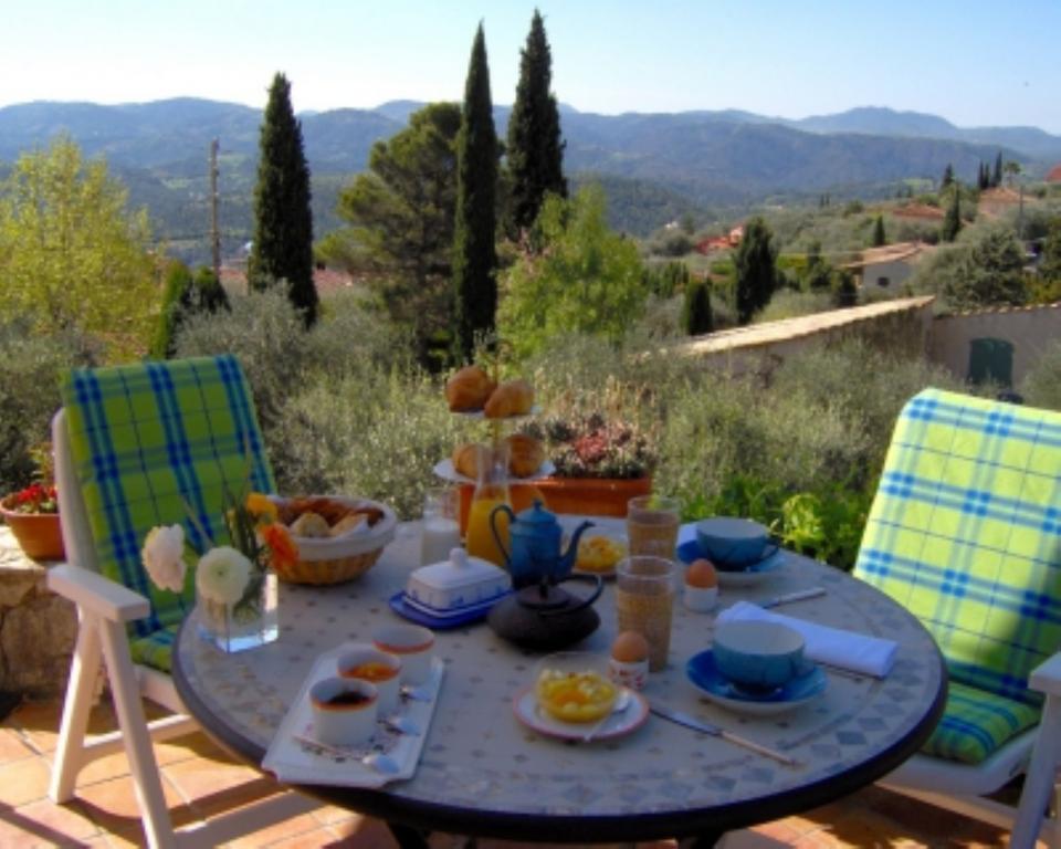 La Bergerie St Antoine Bed & Breakfast Speracedes Exterior photo